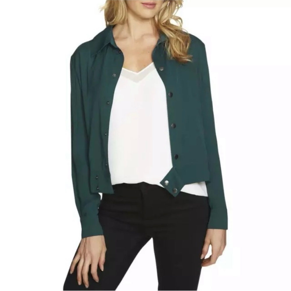 Embroidered Green Women's Top - Picture 2 of 5